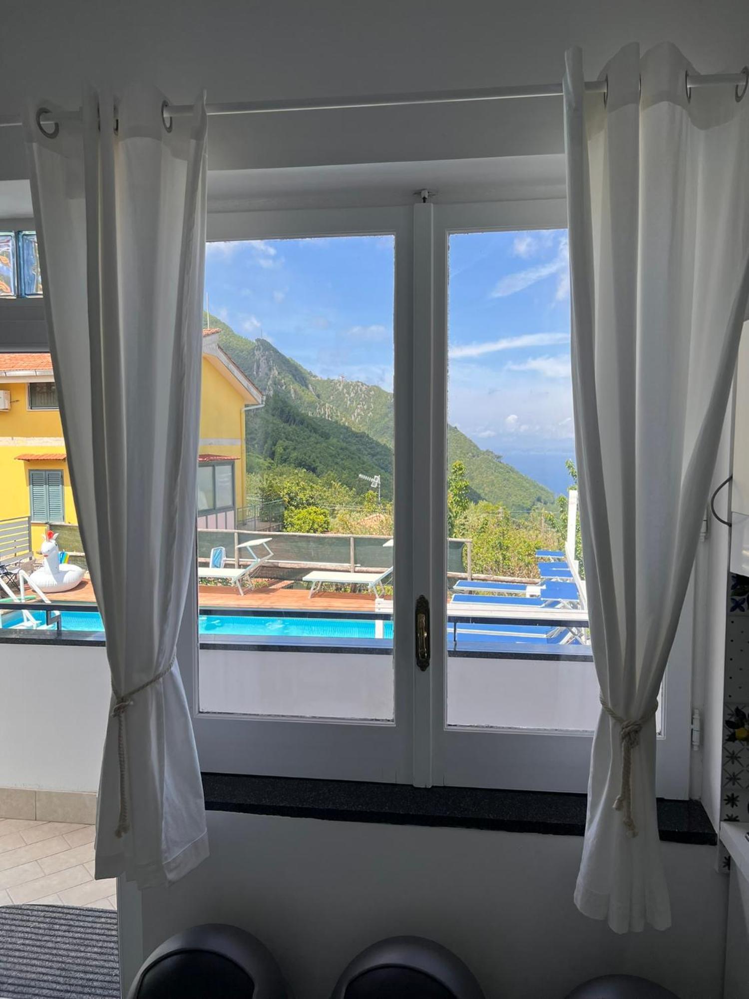 Villa Somma Apartments Pimonte Extérieur photo